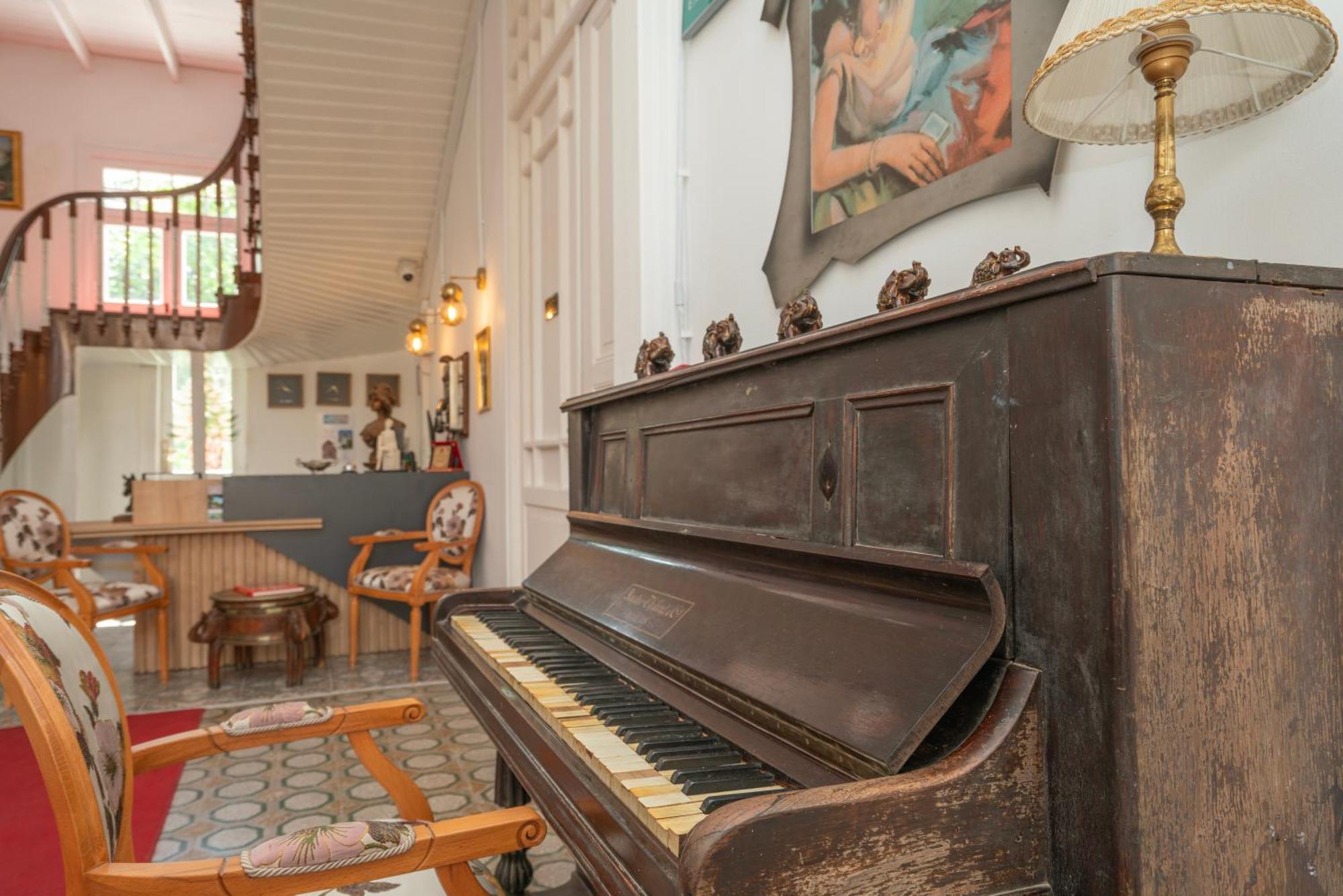 Kensington Prince'S Island Historical Mansion アダラー エクステリア 写真