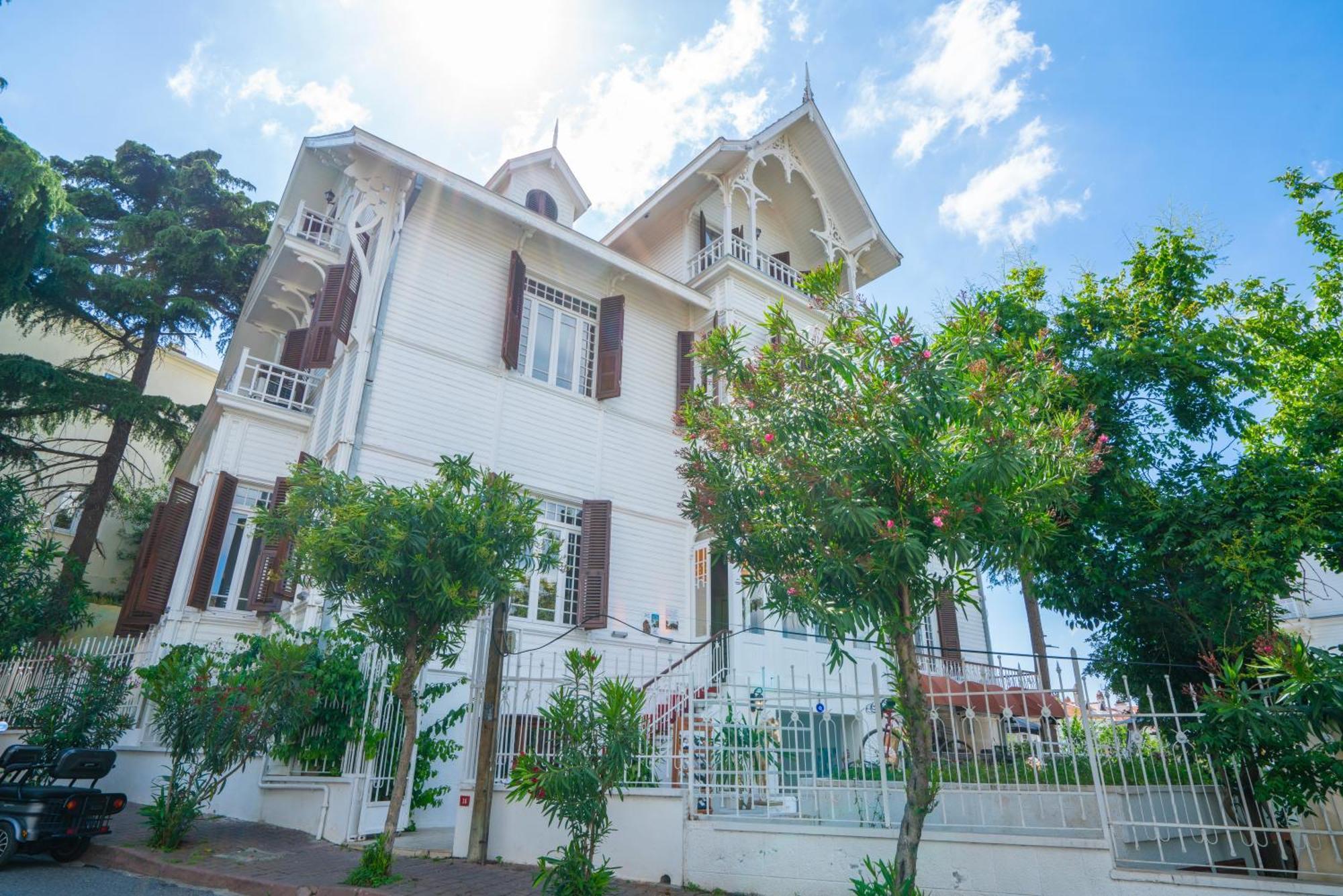 Kensington Prince'S Island Historical Mansion アダラー エクステリア 写真